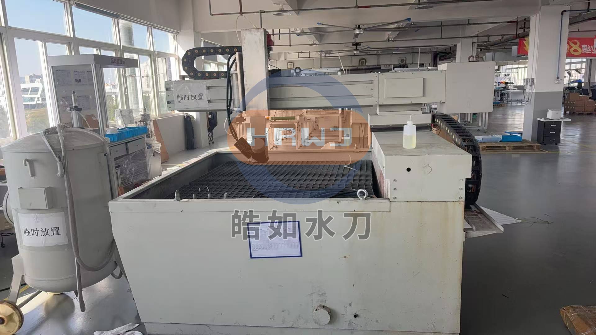 微信图片_20251118145601.jpg 微信图片_20251118145601.jpg